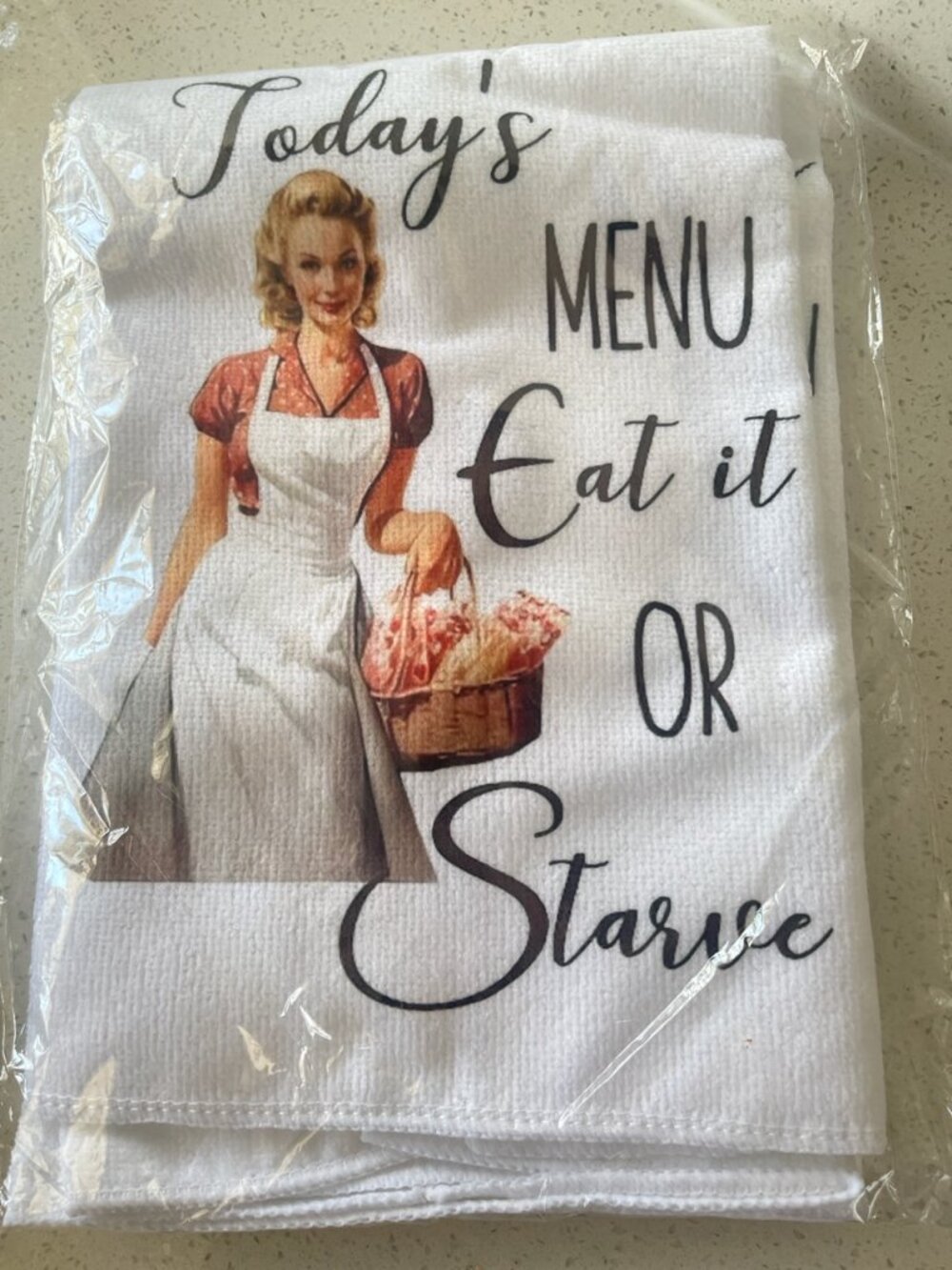 Retro Vintage Style Kitchen Towels Set of 2 Pinup Cooking Decor New with Tags - Picture 3 of 3